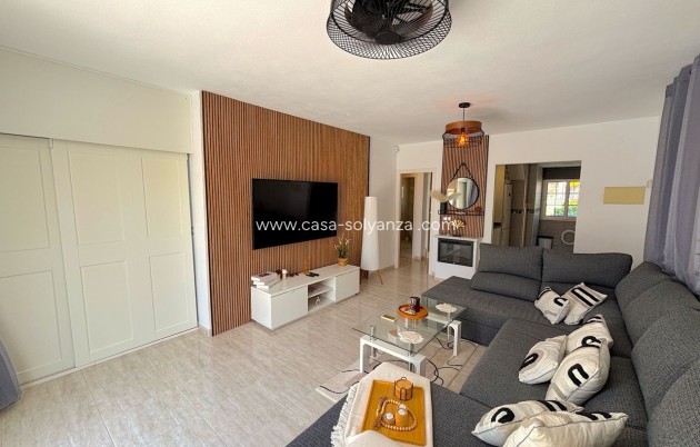 Resale - Villa - Villamartin - Costa Blanca