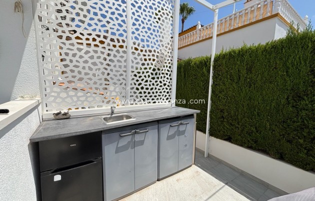 Resale - Villa - Villamartin - Costa Blanca