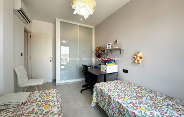 Resale - Apartment / flat - Guardamar del Segura - Costa Blanca
