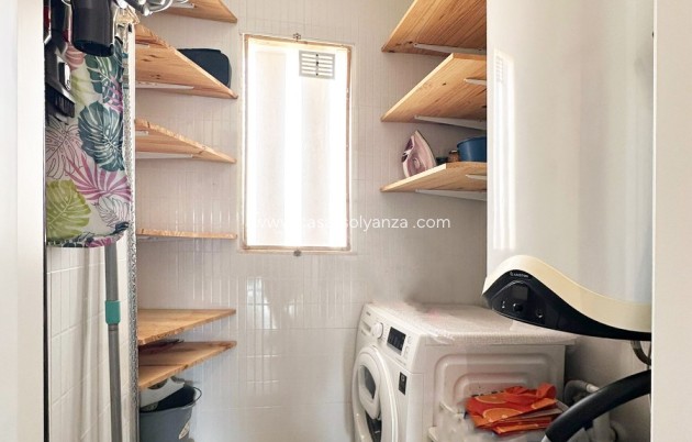 Resale - Apartment / flat - Guardamar del Segura - Costa Blanca