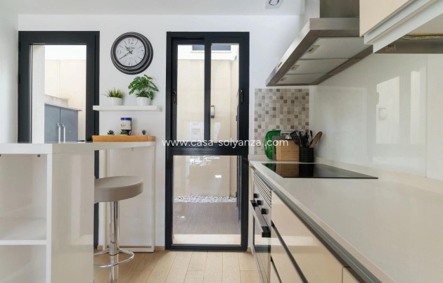 Resale - Townhouse - Orihuela Costa - La Zenia
