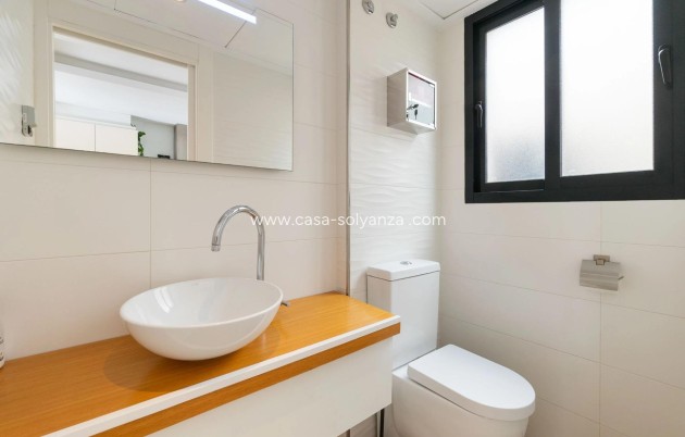 Resale - Townhouse - Orihuela Costa - La Zenia
