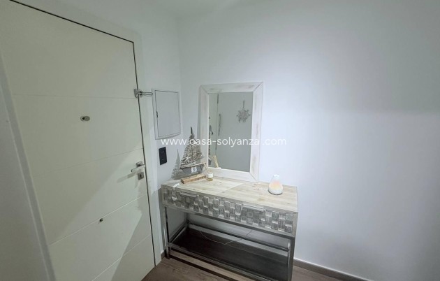 Resale - Apartment / flat - Torrevieja - Center