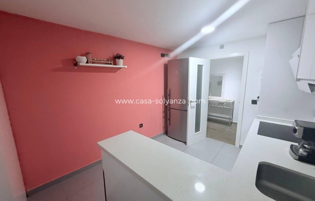 Resale - Apartment / flat - Torrevieja - Center
