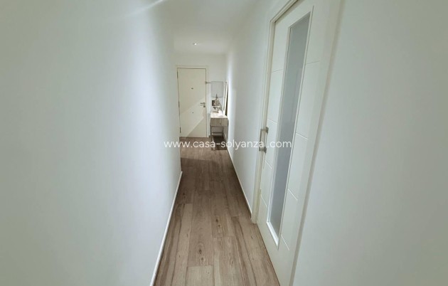 Resale - Apartment / flat - Torrevieja - Center