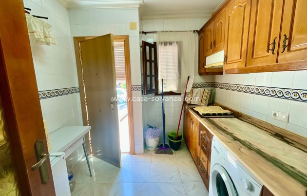 Resale - Bungalow - Torrevieja - Torreblanca