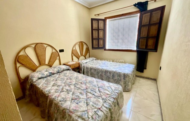 Resale - Bungalow - Torrevieja - Torreblanca