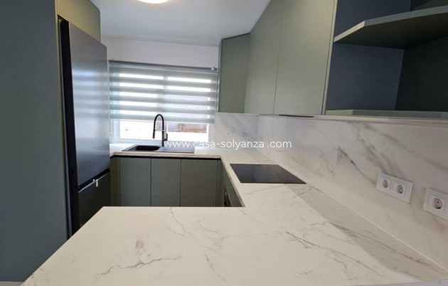Resale - Apartment / flat - Torrevieja - Cabo cervera
