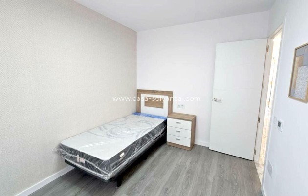 Resale - Apartment / flat - Torrevieja - Cabo cervera