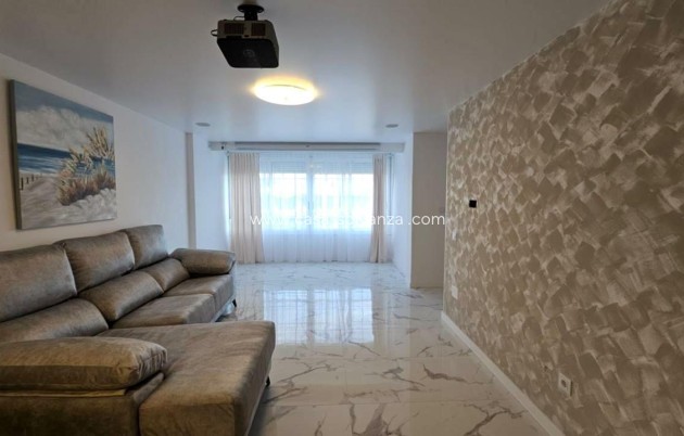 Resale - Apartment / flat - Torrevieja - Cabo cervera