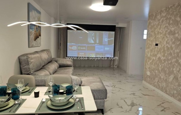 Resale - Apartment / flat - Torrevieja - Cabo cervera