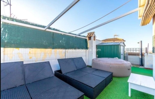 Resale - Villa - Torrevieja - Aguas nuevas