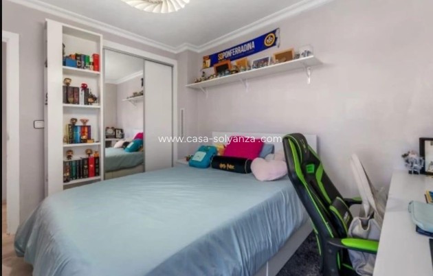 Resale - Villa - Torrevieja - Aguas nuevas