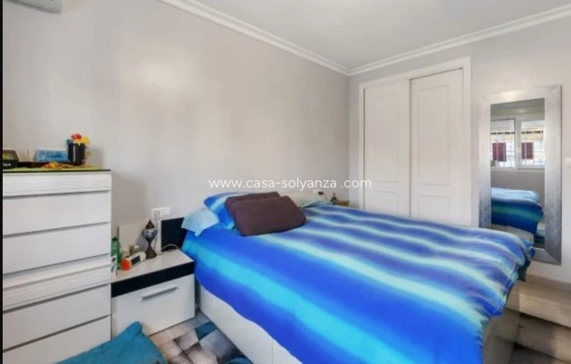 Resale - Villa - Torrevieja - Aguas nuevas