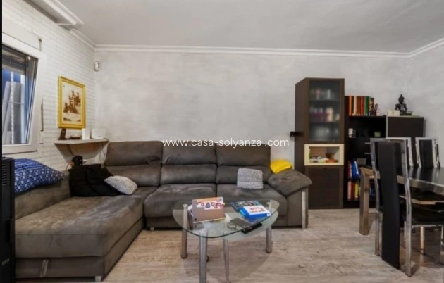 Resale - Villa - Torrevieja - Aguas nuevas