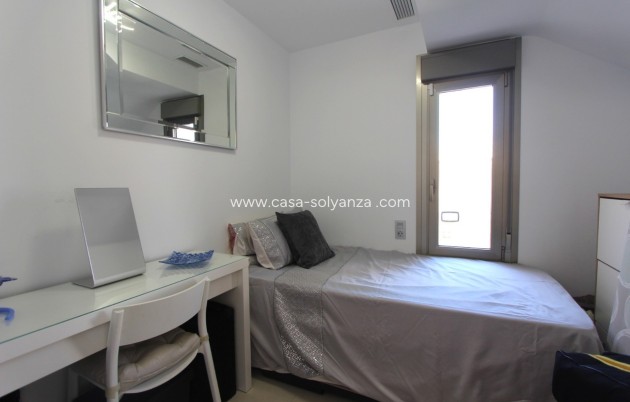 Resale - Villa - Villamartin - El Galan