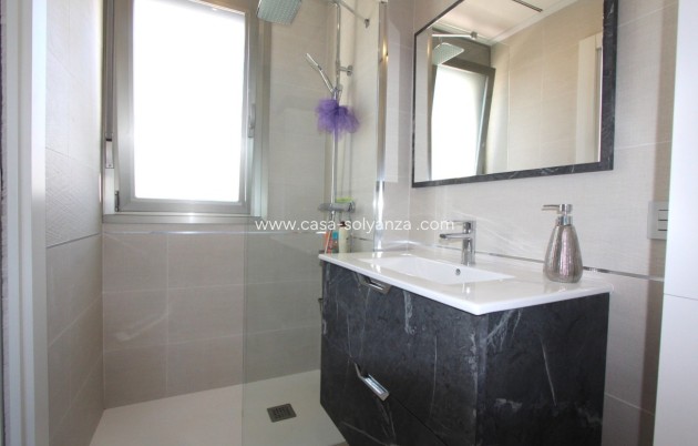 Resale - Villa - Villamartin - El Galan