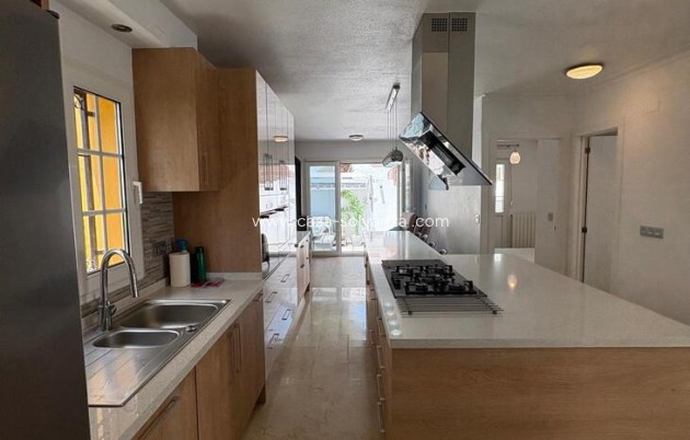 Resale - Villa - Villamartin - Los Dolses