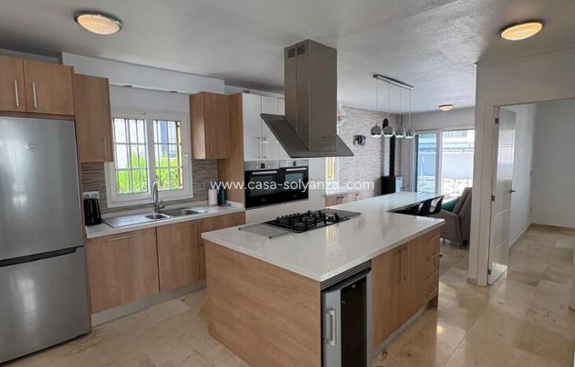 Resale - Villa - Villamartin - Los Dolses