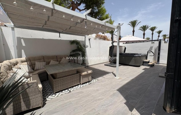 Resale - Villa - Villamartin - Los Dolses