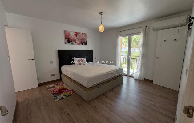 Resale - Villa - Villamartin - Los Dolses