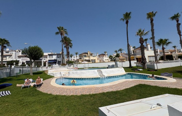 Resale - Villa - Villamartin - Los Dolses
