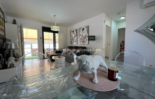 Resale - Bungalow - Pilar de la Horadada - Pueblo Latino