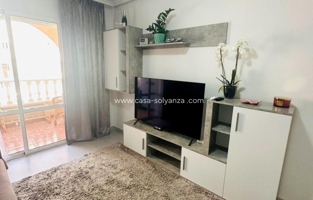 Resale - Apartment / flat - Torrevieja - Center