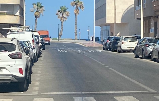 Resale - Commercial - Torrevieja - Playa del Cura