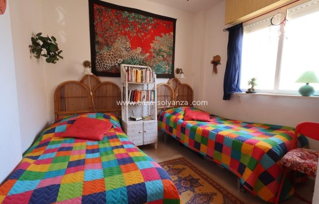 Resale - Apartment / flat - Torrevieja - La Mata