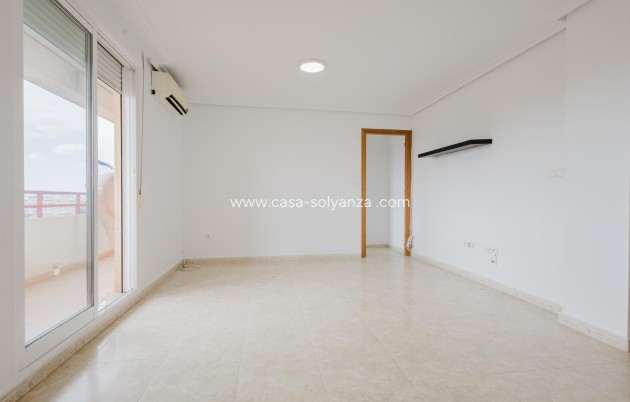 Resale - Apartment / flat - Torrevieja - Center