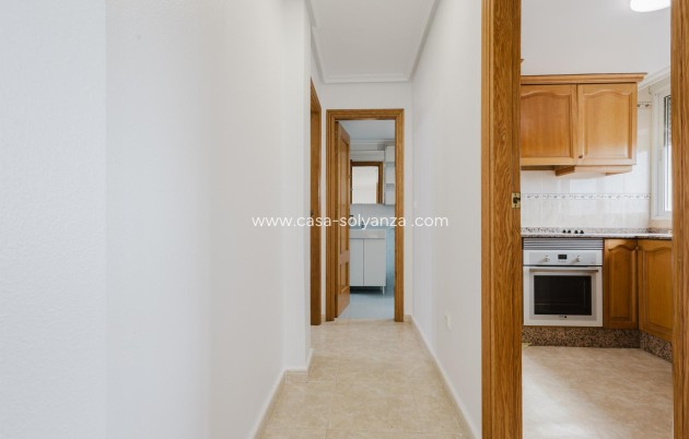 Resale - Apartment / flat - Torrevieja - Center