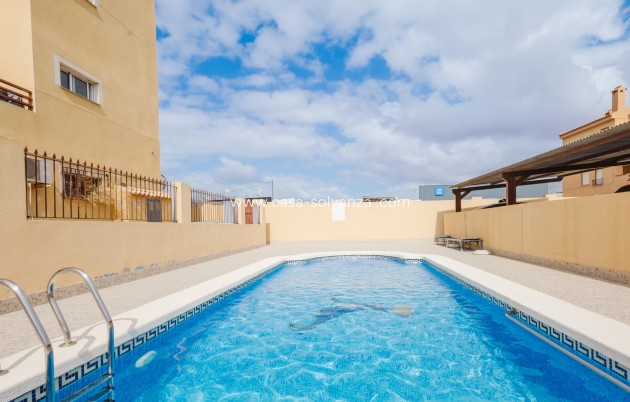 Resale - Apartment / flat - Torrevieja - Center