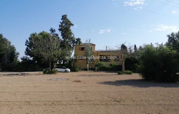 Resale - Villa - Daya Nueva - Costa Blanca