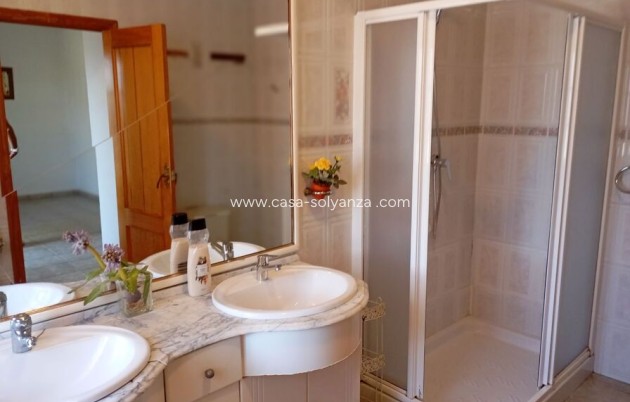 Resale - Villa - Daya Nueva - Costa Blanca