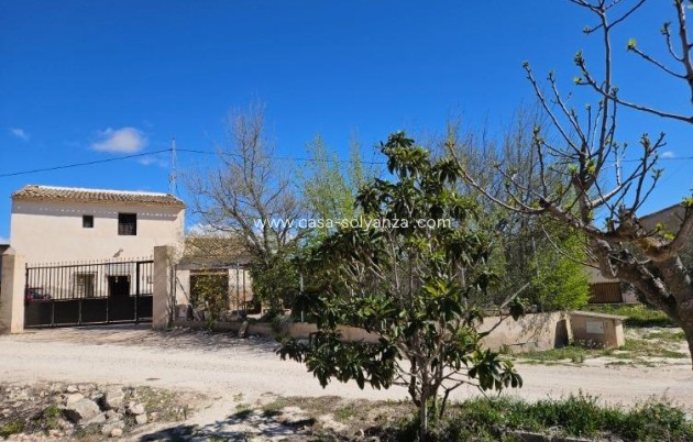 Resale - Villa - Monóvar - Comunidad Valenciana