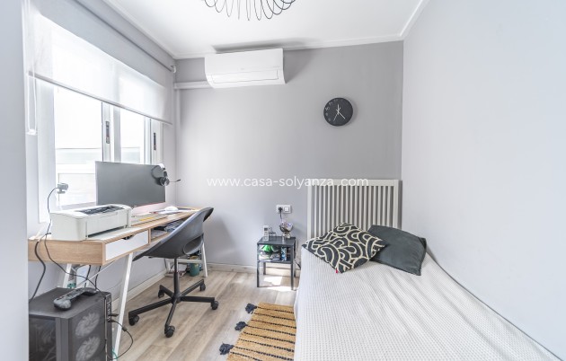 Resale - Villa - Torrevieja - Los Altos
