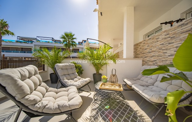 Resale - Villa - Torrevieja - Los Altos
