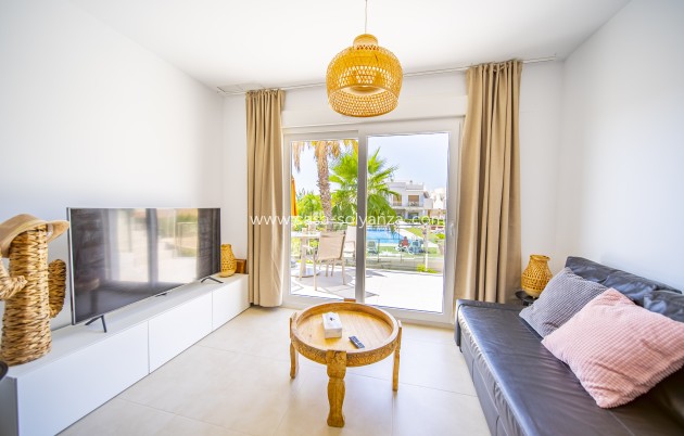 Reventa - Apartamento / piso - Pilar de la Horadada
