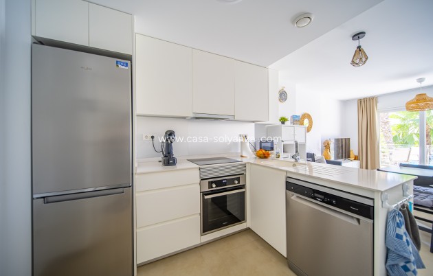 Reventa - Apartamento / piso - Pilar de la Horadada