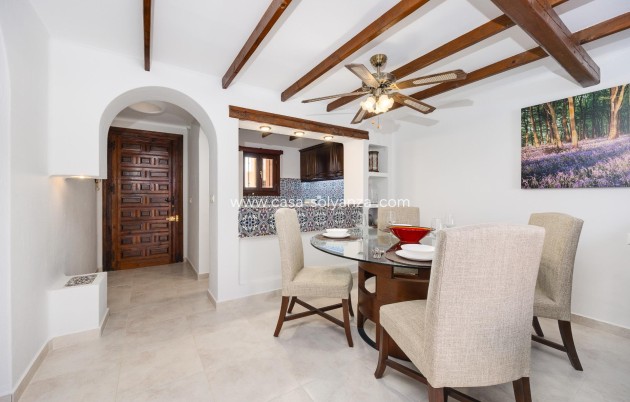 Resale - Apartment / flat - Torrevieja - Los Frutales