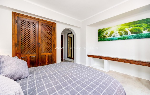 Resale - Apartment / flat - Torrevieja - Los Frutales
