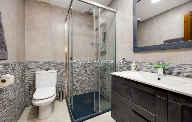 Resale - Apartment / flat - Torrevieja - Los Frutales