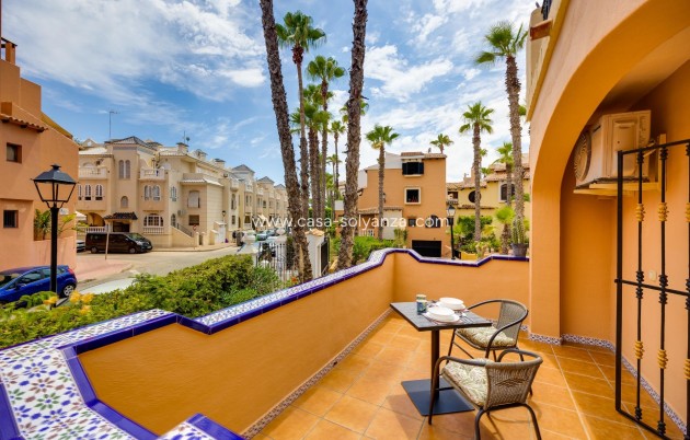 Resale - Apartment / flat - Torrevieja - Los Frutales