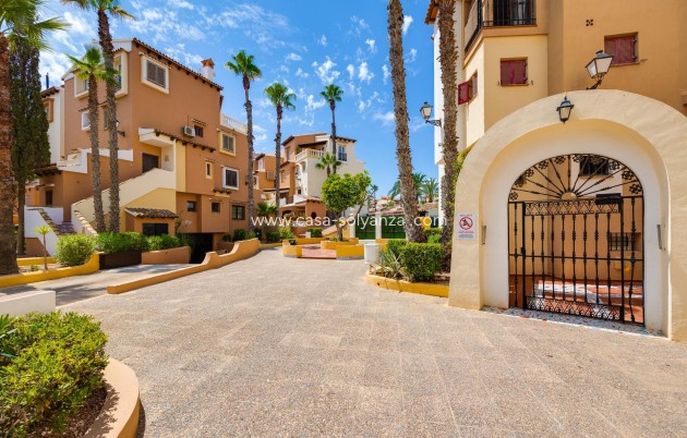 Resale - Apartment / flat - Torrevieja - Los Frutales
