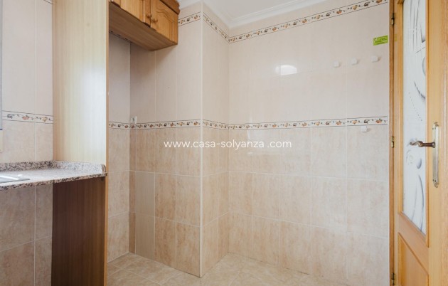 Resale - Apartment / flat - Torrevieja - Costa Blanca