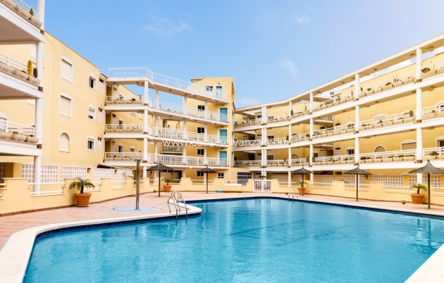 Resale - Apartment / flat - Orihuela Costa - La Regia