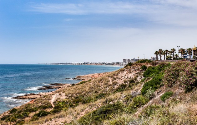 Resale - Apartment / flat - Orihuela Costa - La Regia