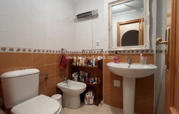 Resale - Apartment / flat - Algorfa