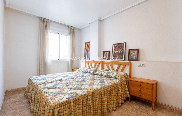 Resale - Apartment / flat - Torrevieja - Costa Blanca